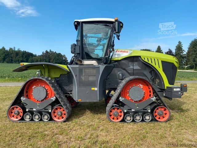 Tractor CLAAS Xerion 5000