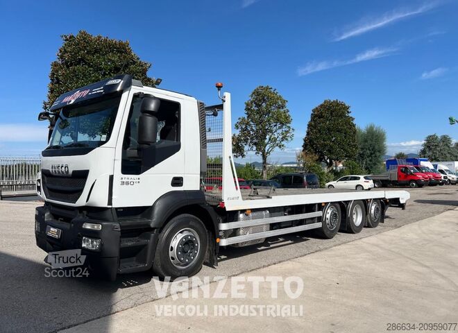 PLATFORM RÁMPÁVAL Iveco STRALIS 320S36 4 ASSI PIANALE CON RAMPE