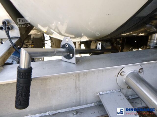 Tank Fluid Chemical tank inox 37.5 m3 / 1 comp ( AdBlue)