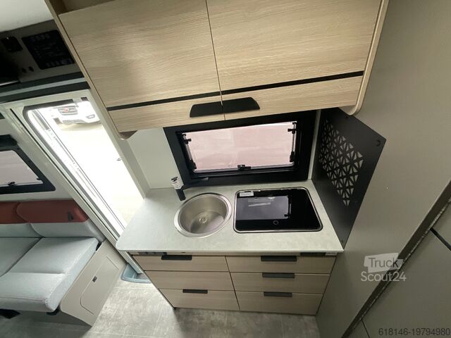 Camping-car semi-intégré CHALLENGER X 250 OPEN EDITION ZUBEHÖR+ARCTIC+CONNECT PAKET