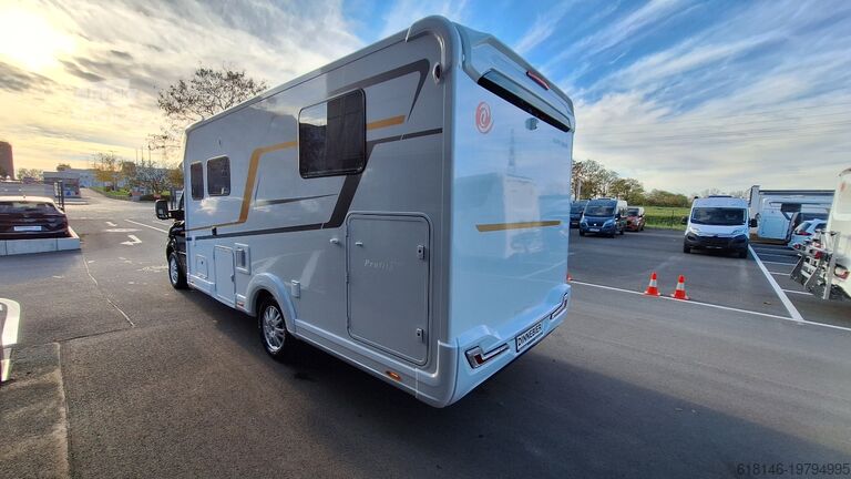 Halvintegrerad husbil EURA MOBIL Profila T 726 QF LUMINARY-S SONDERANGEBOT