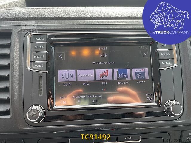Пассажирский транспорт VW Transporter L1H1 5-PLACES