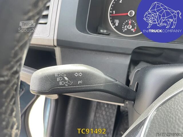 Пассажирский транспорт VW Transporter L1H1 5-PLACES