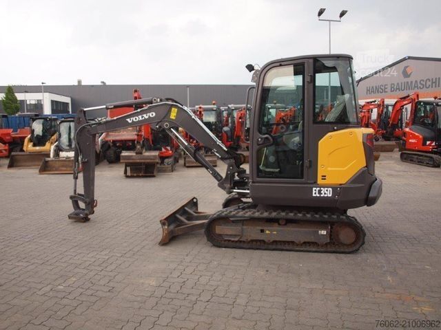 Mini-pelle VOLVO EC35D