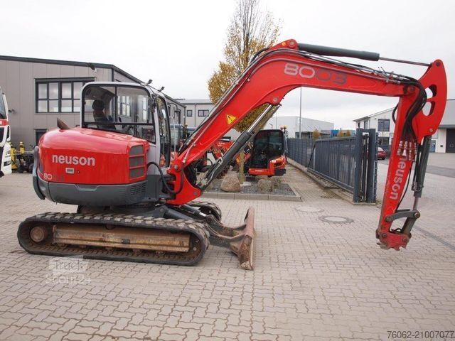 Mini excavator NEUSON 8003 RD