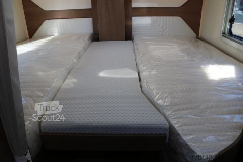 Ημιενσωματωμένο αυτοκινούμενο τροχόσπιτο Bürstner Lyseo TD 690 G Harmony Line