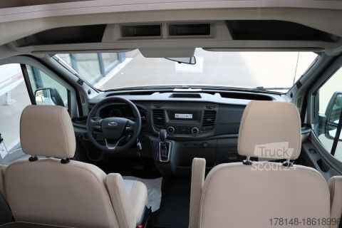 Ημιενσωματωμένο αυτοκινούμενο τροχόσπιτο Bürstner Lineo T 620 G