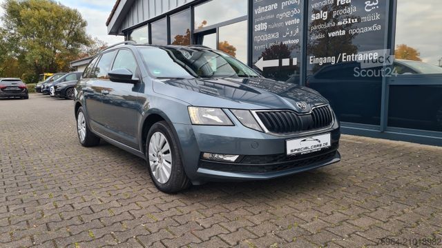 Minibus SKODA Octavia Combi Ambition 1.6 TDi - AHK -