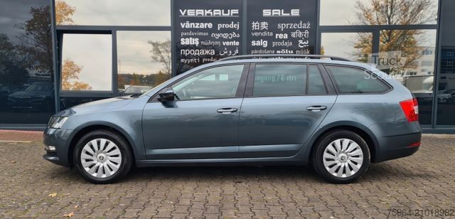 Minibus SKODA Octavia Combi Ambition 1.6 TDi - AHK -