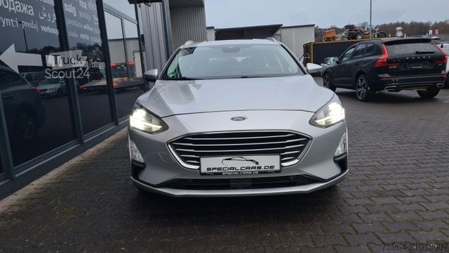 Minibus FORD Focus T Cool & Connect - ASSISTS - LED - WINTER