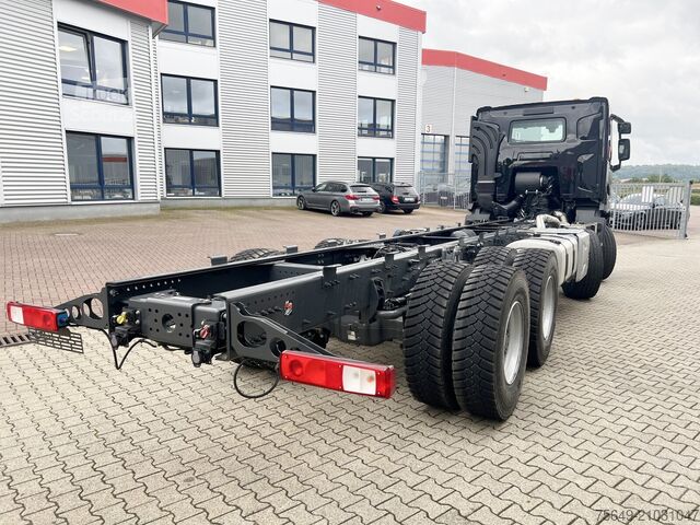 Camion benne à bras amovible Renault C 480 8x4 C 480 8x4, Kran 15-35m/t