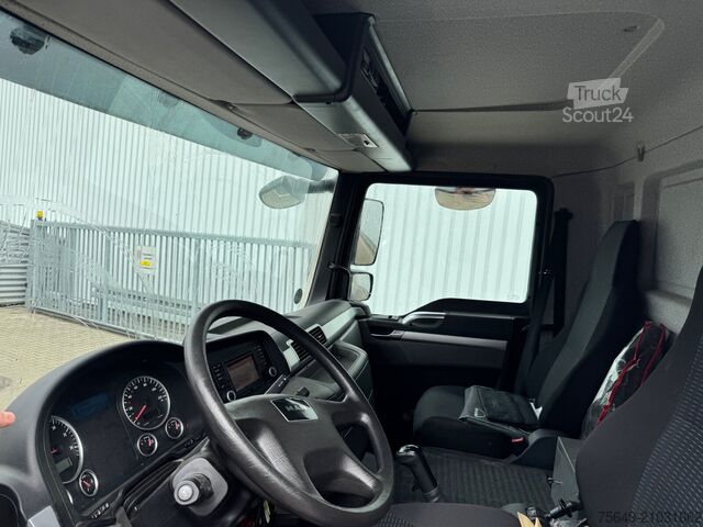 Camion caisson MAN TGM 15.250 4x2 LL TGM 15.250 4x2 LL, Getränkekoffer, Navi