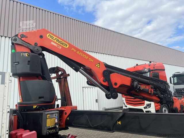 Autolaadkraan MAN TGS 35.440 8x4 BL TGS 35.440 8x4 BL, Navi, Heckkran Palfinger PK42002 SH-F + Jip PJ 060 B, 24,9m-730kg, Funk