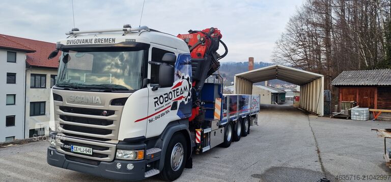 γερανός τοποθετημένος σε φορτηγό SCANIA G490