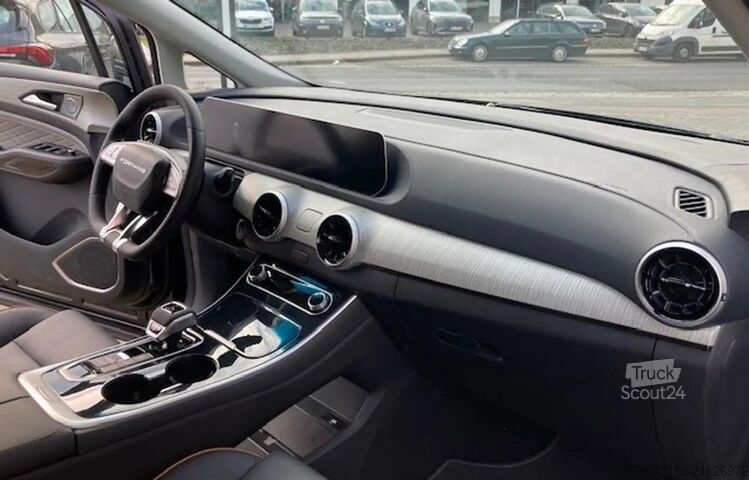 7 plazas/panorama/DAB/cámara 360° DFM Forthing 4 U-Tour