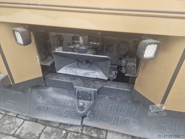 Camión para ganado MAN TGS 26.480 5-Pferde Wohnabteil JL 4 Rampen