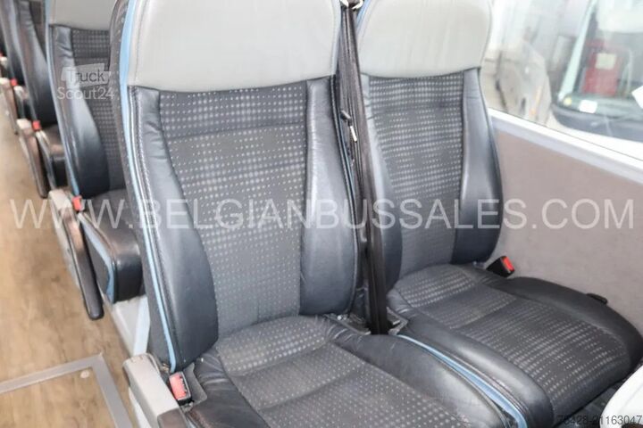 Touringcar Van Hool EX17 H / 17RHD / 517HD/ R08