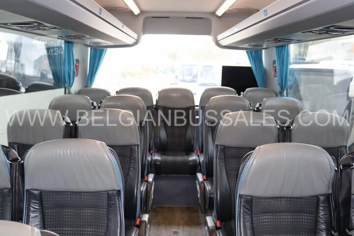 Touringcar Van Hool EX17 H / 17RHD / 517HD/ R08