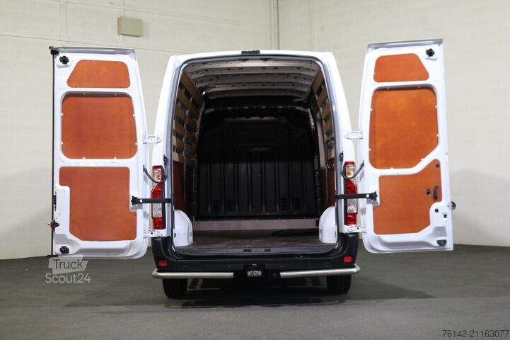 Stationwagen met hoog dak Renault Master 2.3 dCi 135pk L3 H2 Work Edition