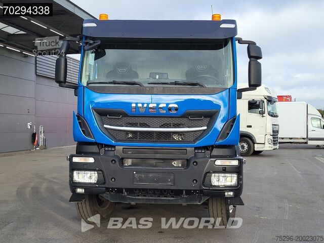 Mixer Iveco X-Way 400 X-Way 8X4 Liebherr 9m3 Big-Axle Steel...