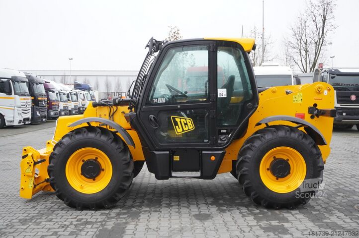 Telelader JCB 535-95 / 3.5 T / range 9.5 m / joystick