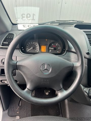 Furgon blaszak MERCEDES-BENZ Vito 113 CDI LANG 6-GANG 3-SITZER MATT-FOLIERT