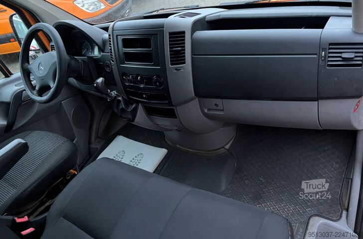 Furgón volquete MERCEDES-BENZ Sprinter II 3-Seiten-Kipper Doka AHK HU neu