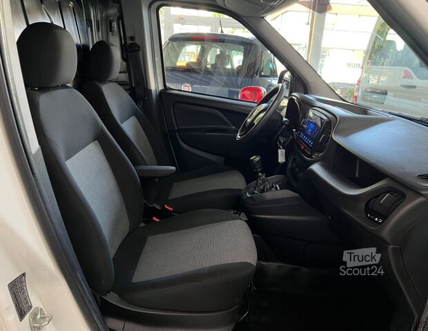 Kastenwagen FIAT Doblò 1,4 Benzin Kasten HU neu