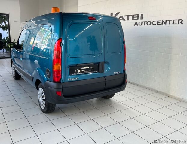 Furgão de painéis RENAULT Kangoo Rapid Extra 1.2 Klima 52036 km HU neu
