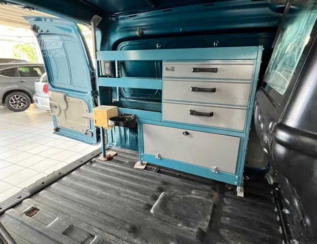 Furgão de painéis RENAULT Kangoo Rapid Extra 1.2 Klima 52036 km HU neu