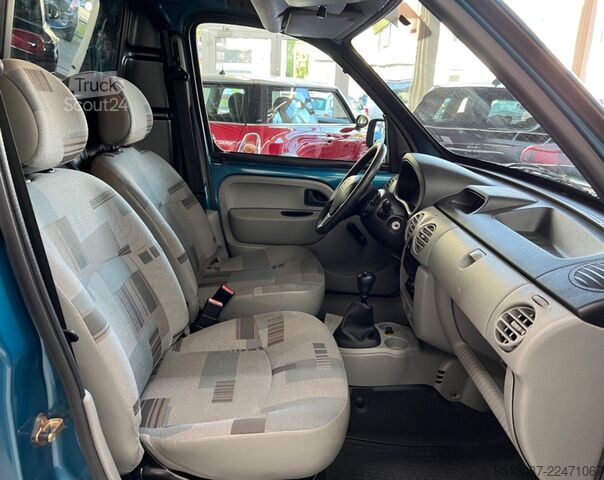 Furgão de painéis RENAULT Kangoo Rapid Extra 1.2 Klima 52036 km HU neu