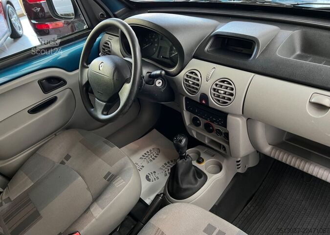 Furgão de painéis RENAULT Kangoo Rapid Extra 1.2 Klima 52036 km HU neu