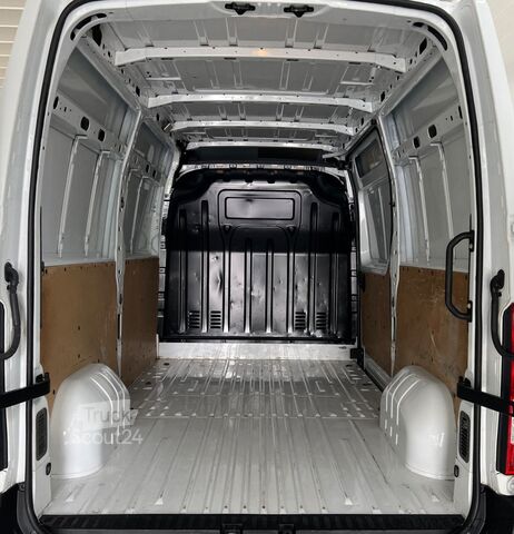 Højt tag varevogn RENAULT Master III L2H2 150 PS Komfort Kamera PDC HU neu