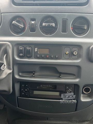 Minibus MERCEDES-BENZ Sprinter Bus 311cdi Standheizung