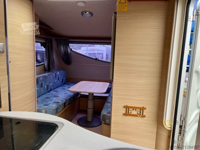 Karavan ADRIA Action 361 LH Isabella-Vorzelt Dusche Rollrost