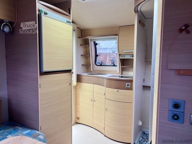 Karavan ADRIA Action 361 LH Isabella-Vorzelt Dusche Rollrost