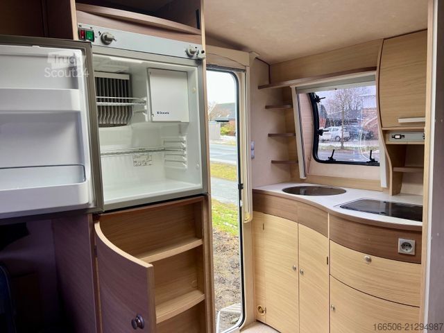 Karavan ADRIA Action 361 LH Isabella-Vorzelt Dusche Rollrost