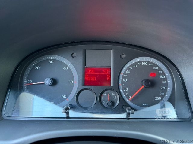 Fourgon tôlé VOLKSWAGEN Caddy 1,9TDI Kasten Sortimo Werkstattregal Klima