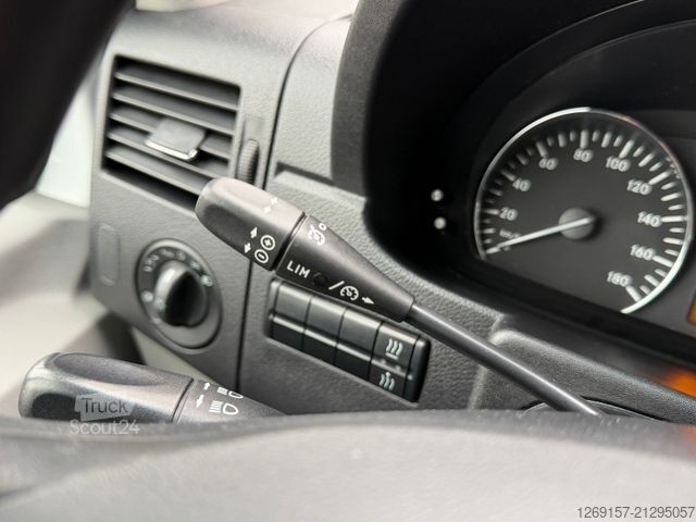Fourgon tôlé MERCEDES-BENZ Sprinter 319 CDI V6 Kasten L1H1 RWD Standheizung