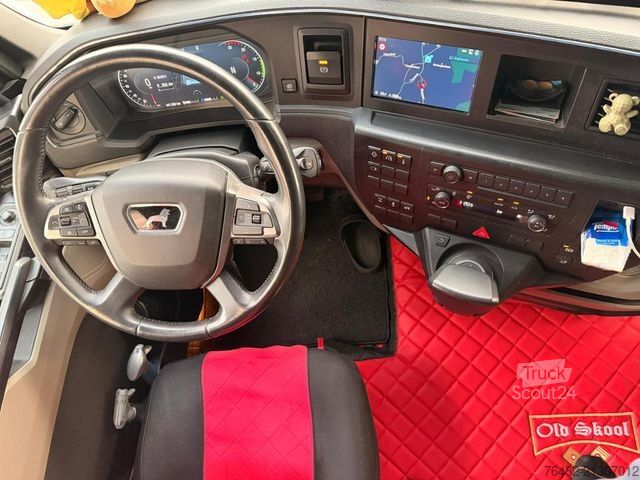 Standaard trekker MAN TGX18.510 4x2 ACC AUT KlimaA LM Luft Standh.