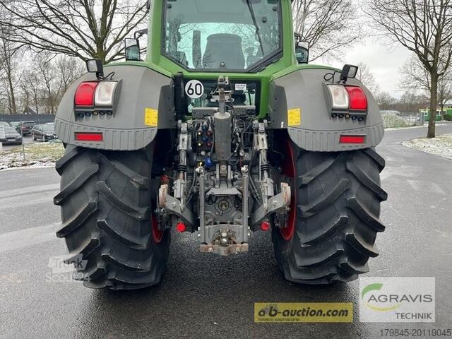 Traktör Fendt 828 VARIO S4 Profi Plus
