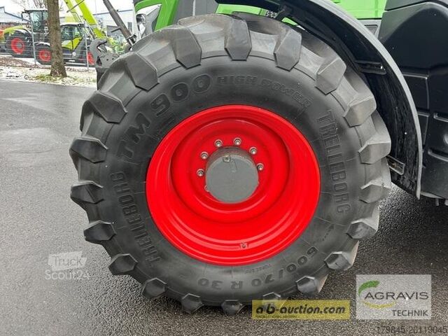 Traktör Fendt 828 VARIO S4 Profi Plus