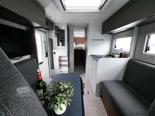 Camper semintegrato LMC Cruiser 750 EF Verfüg./Sparen Sie 8.421,- ¤