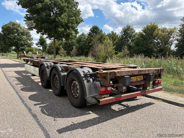 Transport de conteneurs Krone SD Multichassis / Mercedes Axles / Discbrakes /...