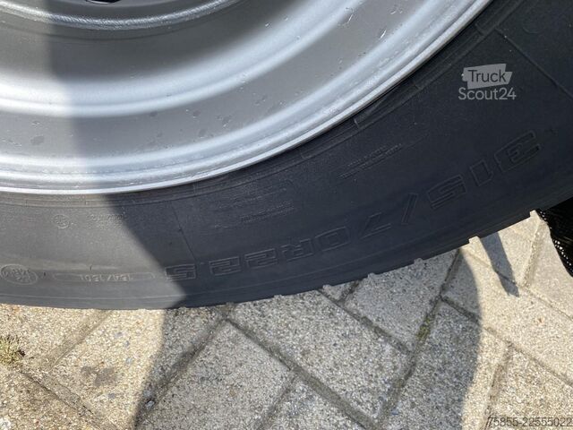 Standard-SZM DAF XF 440 FT Spacecab / Euro 6 / NL Truck / 575.00...