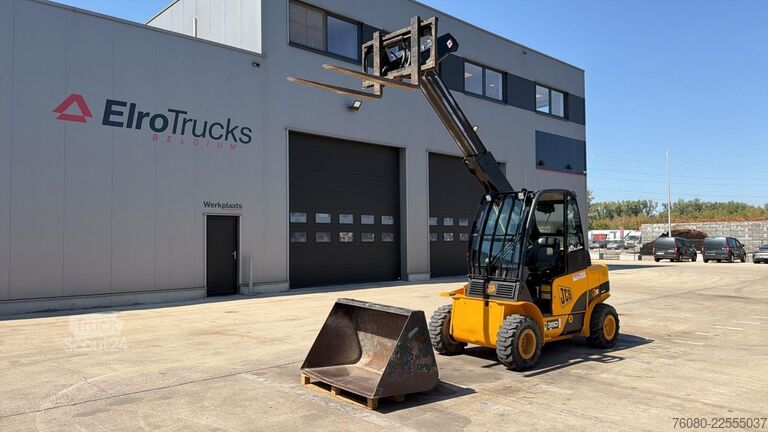 Gabelstapler JCB 35D ( 853.6 HOURS !!! / TELETRUK / 4X4 / TOP CO...