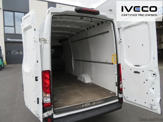 High top van IVECO 35S16V