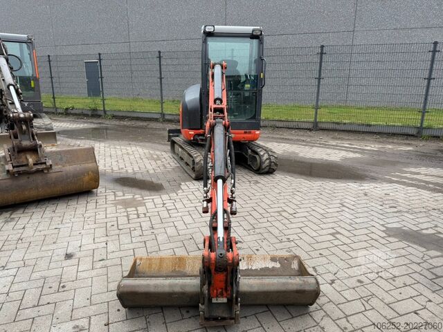 Minibagger Kubota KX027-4 HAMMER LINES - *1860h* - HYDR QUICKHITC...