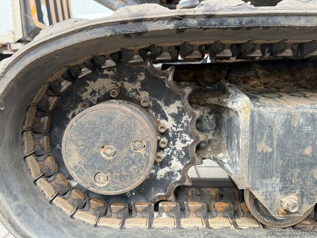 Minibagger Kubota KX027-4 HAMMER LINES - *1860h* - HYDR QUICKHITC...
