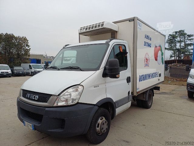 Pielāgota furgonete IVECO DAILY 35C13